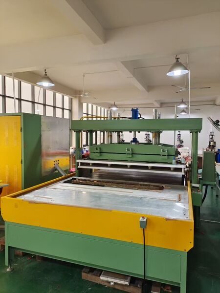 Xiamen TOOKE Electronic Technology Co., Ltd. manufacturer production line